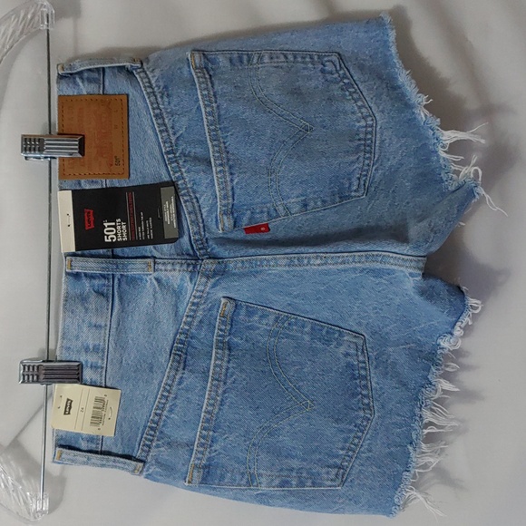 Levis 501 Shorts  Size 24  NWT - Picture 4 of 12